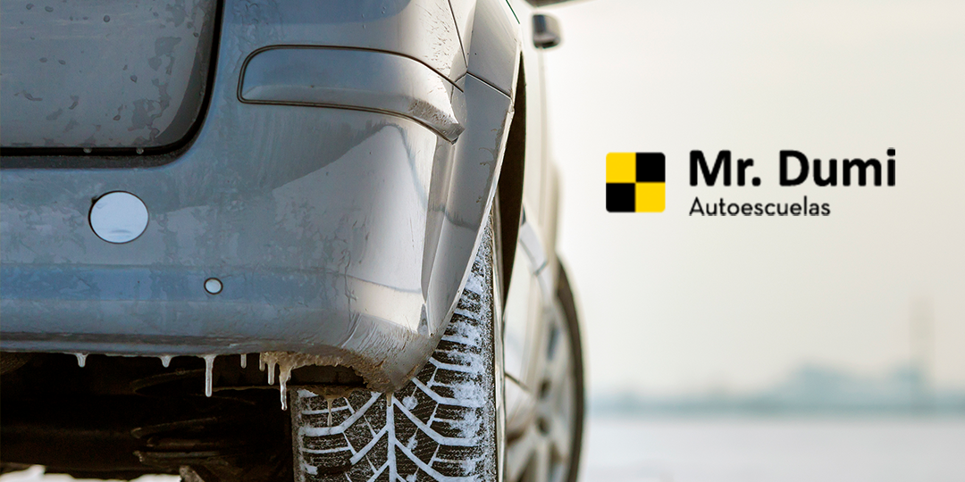 Autoescuela Mr. Dumi – conducir con nieve o hielo consejos para conducir con nieve o hielo en invierno - Autoescuelas Mr Dumi